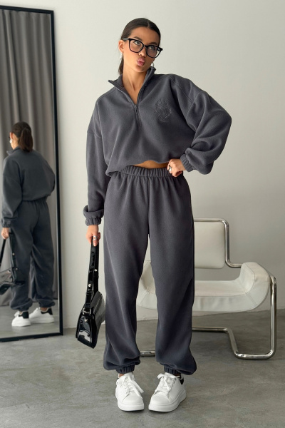 e6f22bdf-8071-4b3a-b1df-f6cf5682ca0f